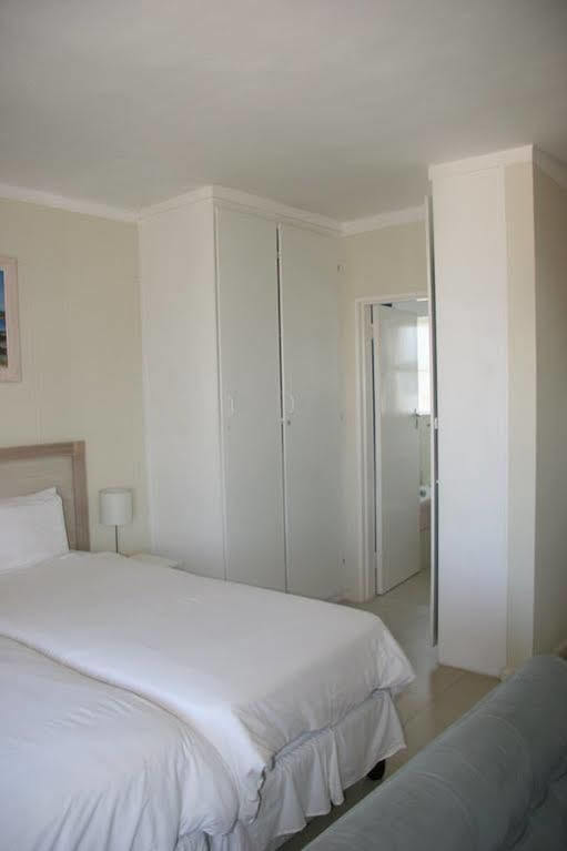 Hotel Cascades 609 & 706 Cape Town
